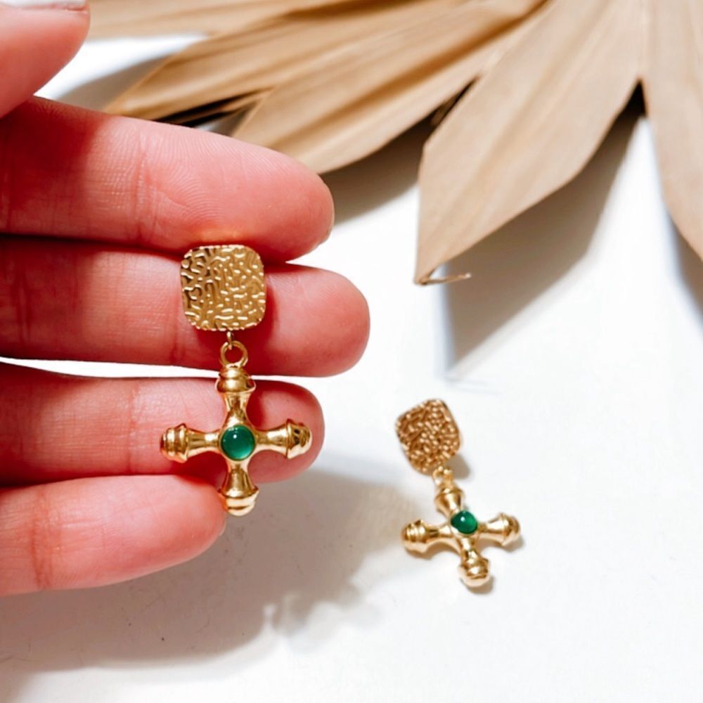 Italian vintage cross earrings #824 - Picture 7 of 7